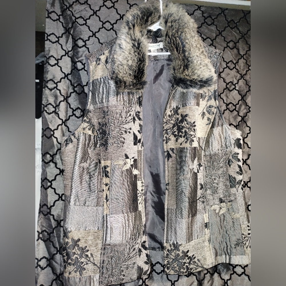Fur vest